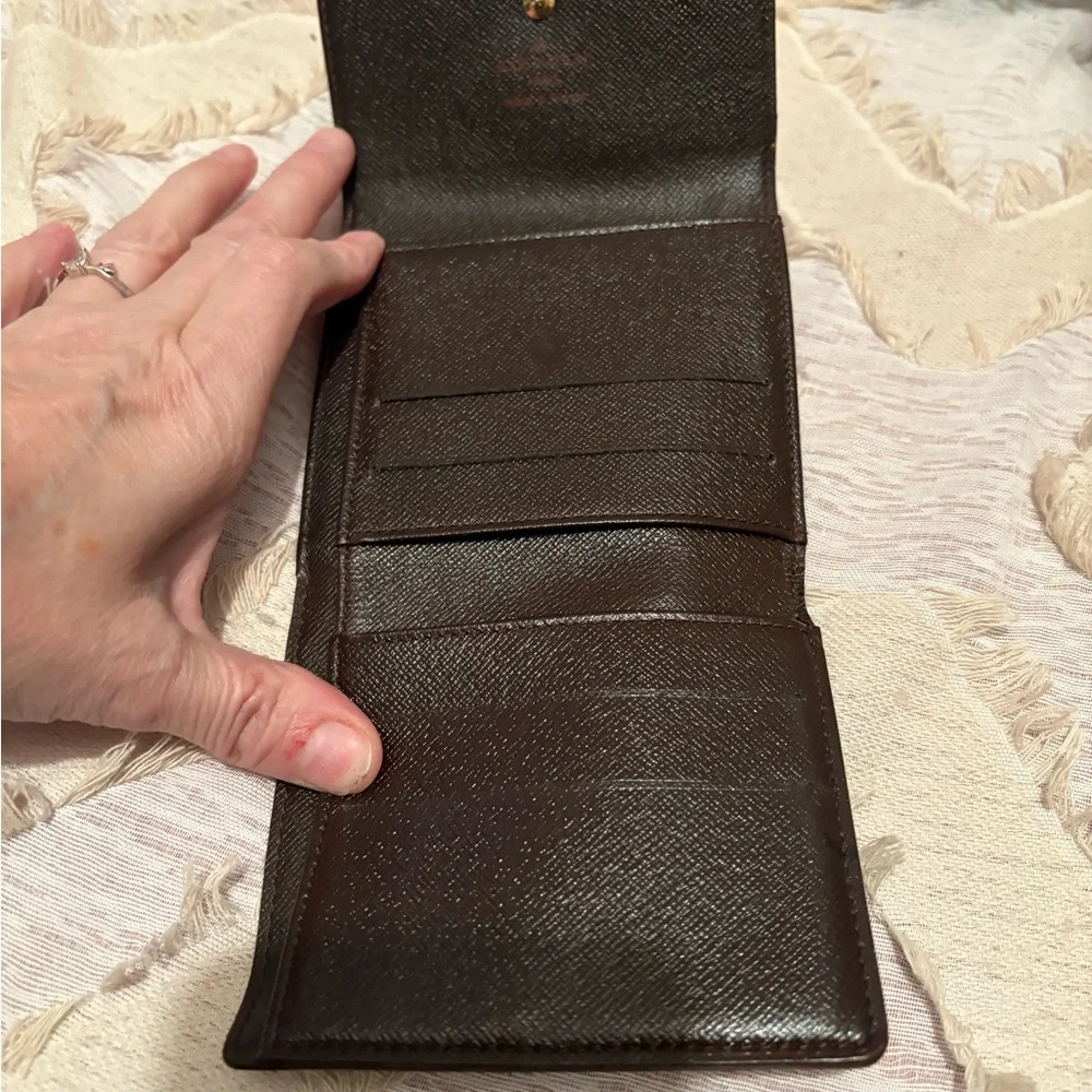 Louis Vuitton Damier Ebene wallet - Picture 9 of 11